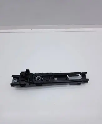 Mercedes-Benz A W176 Seat belt height adjuster A0008600388