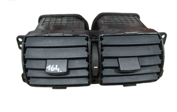 Hyundai Tucson JM Dash center air vent grill 974102E000