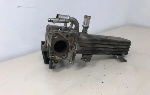 EGR valve cooler