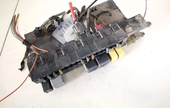 Mercedes-Benz C W203 Fuse box set 2035453201 5dk008486-12