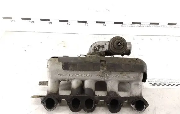 Volkswagen Transporter - Caravelle T4 Intake manifold 074129713T