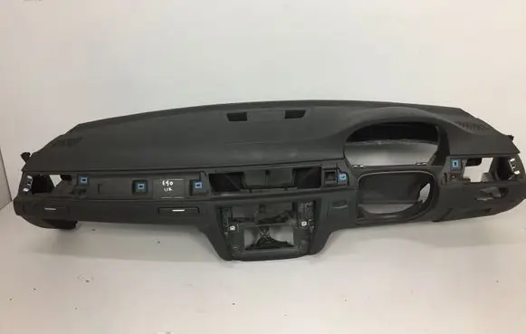 BMW 3 E90 E91 Dashboard 7132866