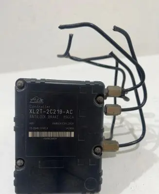 Ford Explorer ABS Pump XL2T2C219AC 6XR9E2995D 25094601863
