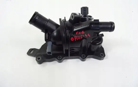 Nissan Juke II F16 Thermostat housing 110609301R