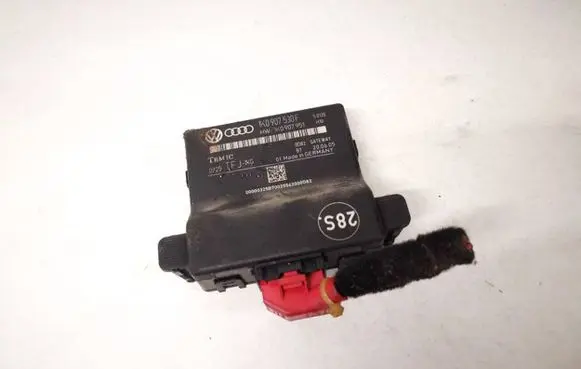 Volkswagen Golf Plus Door control unit/module 1k0907530f 1k0907951