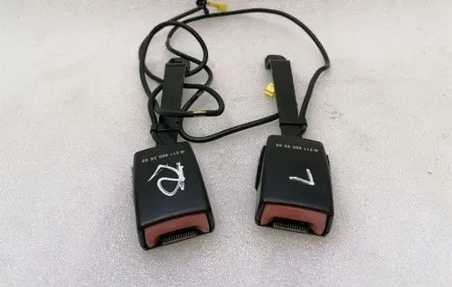 Mercedes-Benz CLS AMG C219 Front seatbelt buckle A2118603669