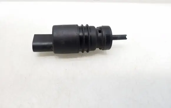 Mercedes-Benz ML W163 Windshield washer spray nozzle 