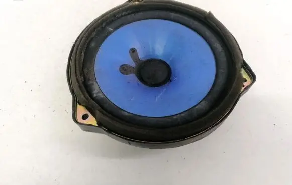 KIA Carens I Front door speaker OK2FC66960