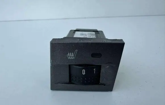 Opel Vectra C Seat heating switch 24441223 32429800