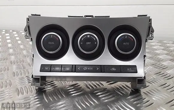 Mazda 3 II Climate control unit BBT361190L