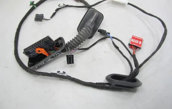 Volkswagen Taigo Rear door wiring loom 2G0970136H