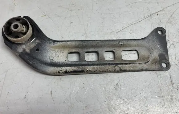 Opel Insignia B Rear control arm 84119272 94170342