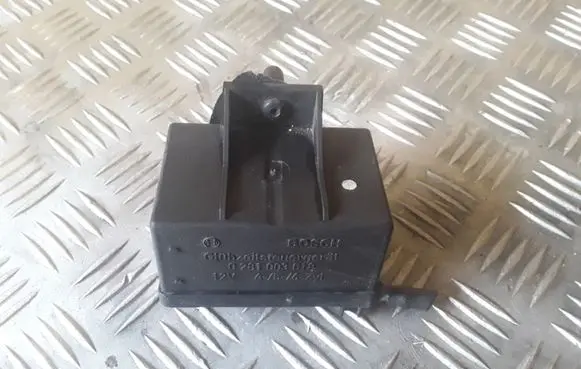 Citroen C6 Glow plug pre-heat relay 0281003018