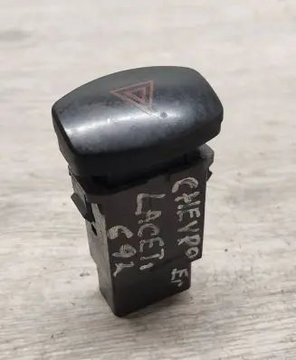 Chevrolet Lacetti Hazard light switch