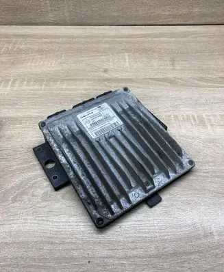 Renault Megane II Engine control unit/module ECU 8200399038 8200619409