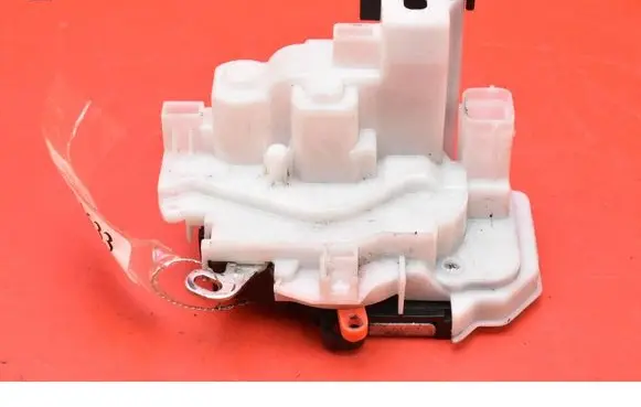Fiat Fiorino Front door lock 
