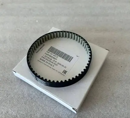 Volkswagen Golf VIII Timing belt 06H121605E