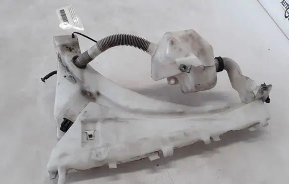 Volvo S40 Windshield washer fluid reservoir/tank 31253149