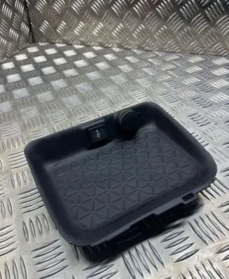 Toyota RAV 4 (XA50) Other center console (tunnel) element 5881342080