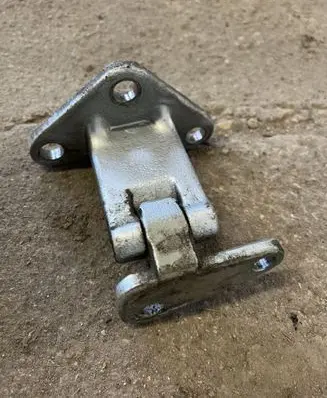 Opel Frontera B Tailgate/trunk/boot hinge