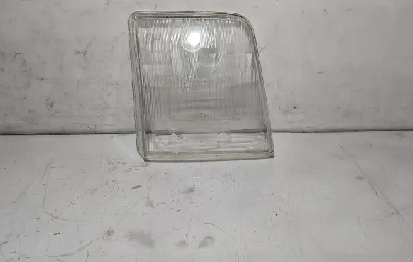 Volkswagen II LT Headlight lense 