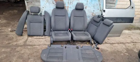 Volkswagen Golf V Seat set 
