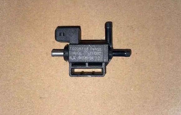 Ford Focus Electromagnetic valve 7.02087.03