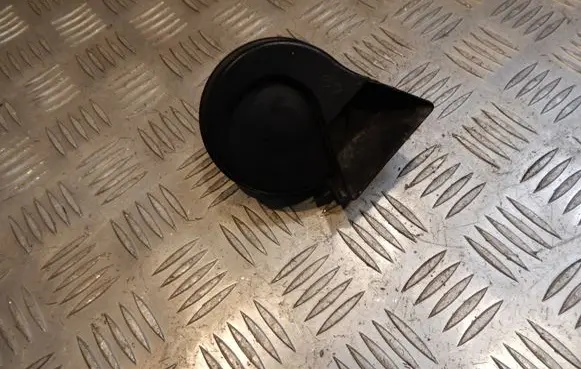 Audi A4 S4 B7 8E 8H Horn signal 8E0951221C 37142