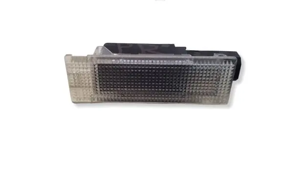 Maserati Ghibli Front door interior light 0700800