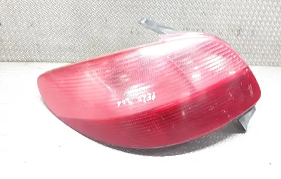 Peugeot 206 Rear/tail lights 2531