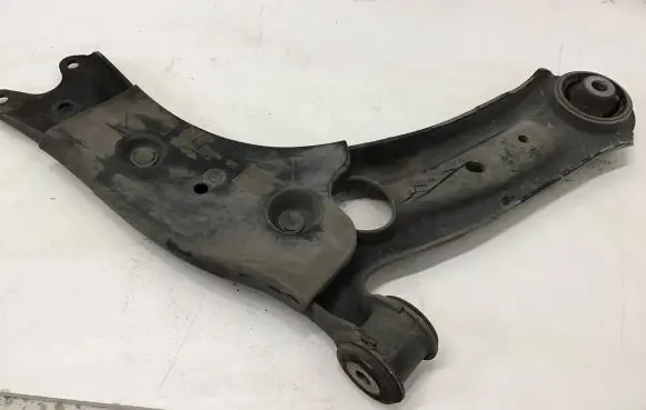 Volkswagen Arteon Shooting Brake Front lower control arm/wishbone
