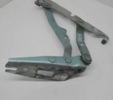 Audi A6 S6 C6 4F Tailgate/trunk/boot hinge 4F5827301D