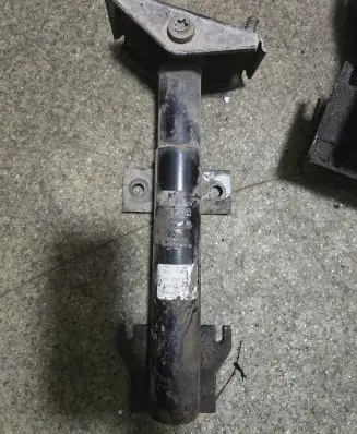BMW 5 E34 Front bumper mounting bracket 51118126601