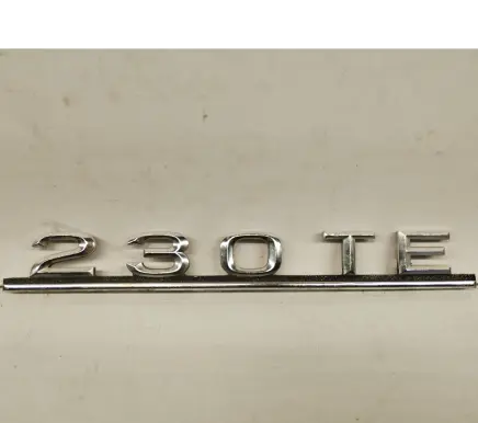 Mercedes-Benz W123 Manufacturers badge/model letters 1238172215