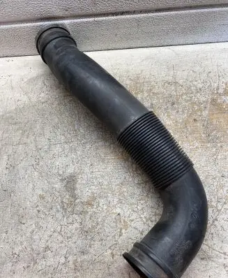 Brake vacuum hose/pipe