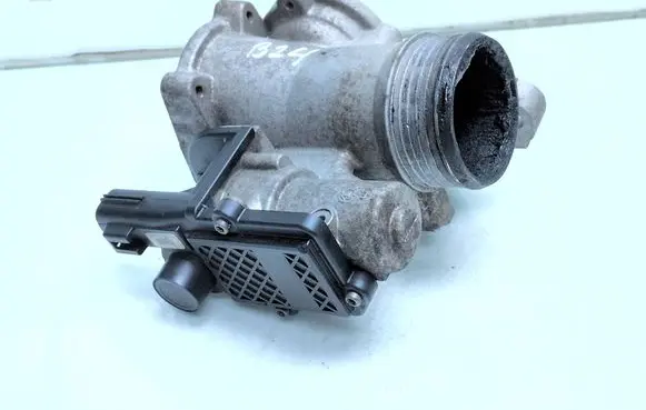Volvo XC90 EGR valve 31219874 70057505