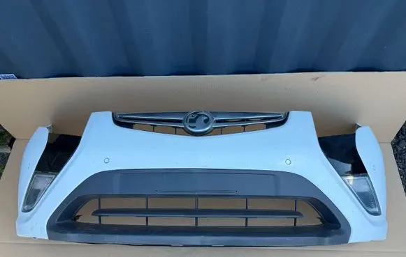 Opel Ampera Front bumper 25975471