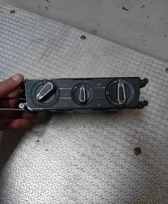 Volkswagen T-Cross Climate control unit 2GM820045J 901566230001