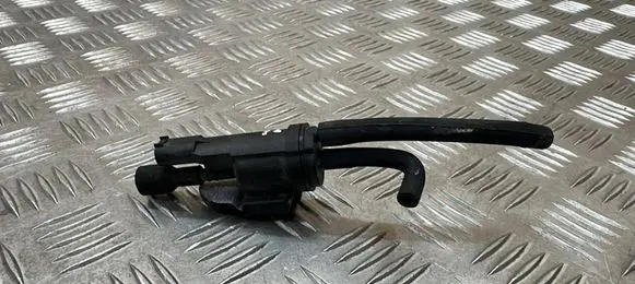 Mercedes-Benz E W212 Vacuum valve 0025407097