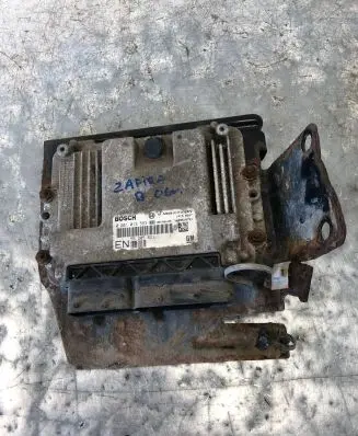 Opel Zafira B Engine control unit/module ECU 55205621