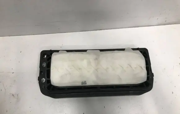 Passenger airbag