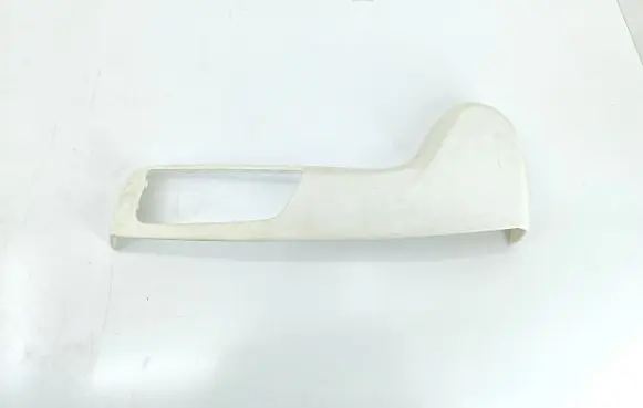 BMW 6 F06 Gran coupe Front door seat control surround trim 7228289 52107228289 60829010