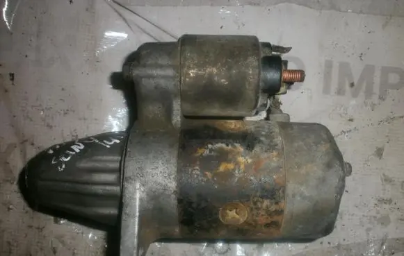 Nissan Sunny Starter motor