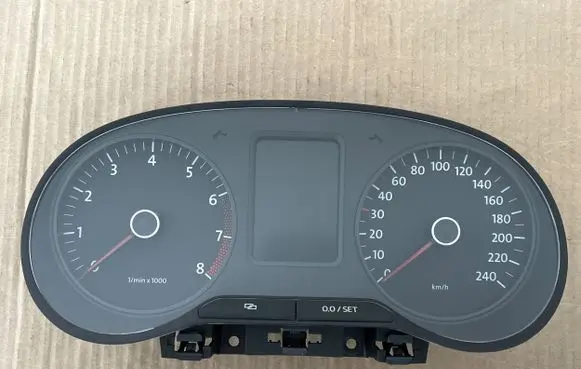 Volkswagen Polo V 6R Speedometer (instrument cluster) A2C53385388 00060497 100310
