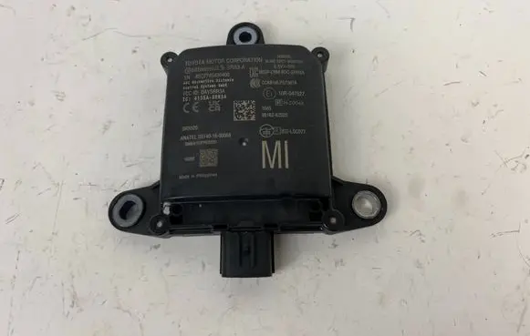 Toyota Mirai II Blind spot module 8816262020