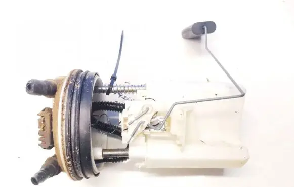 Mitsubishi Carisma Fuel level sensor 