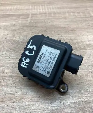 Audi A6 S6 C5 4B Air flap motor/actuator 4B1820511K 0132801158