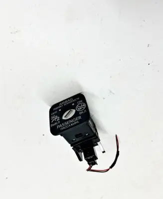 Toyota RAV 4 (XA40) Passenger airbag on/off switch 2091B60