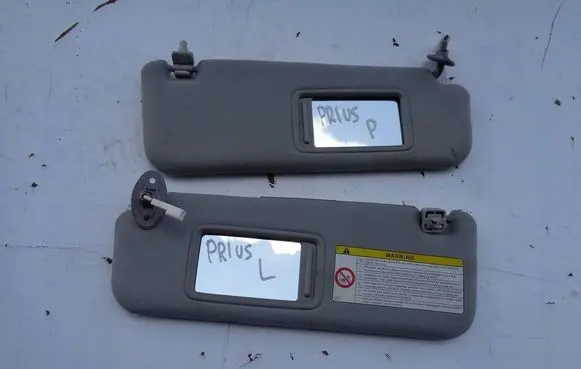 Toyota Prius (XW20) Sun visor