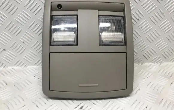 Jeep Grand Cherokee (WK) Front seat light 56050131AH 1112426